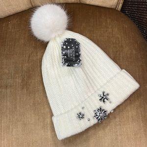 Victoria Secret Winter Angel Collection Toboggan